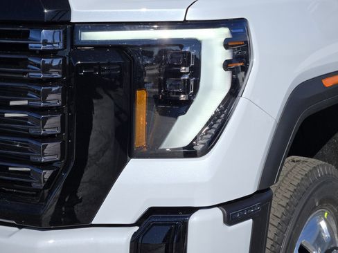 New 2026 GMC Sierra 3500 Denali Ultimate image 6