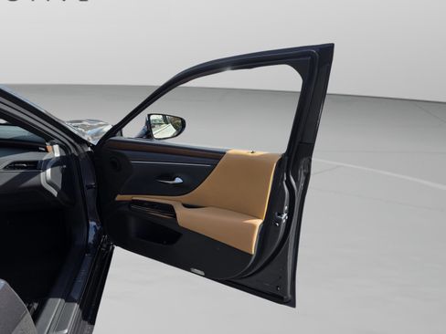 New 2025 Lexus ES 350 w/ Premium Package image 27