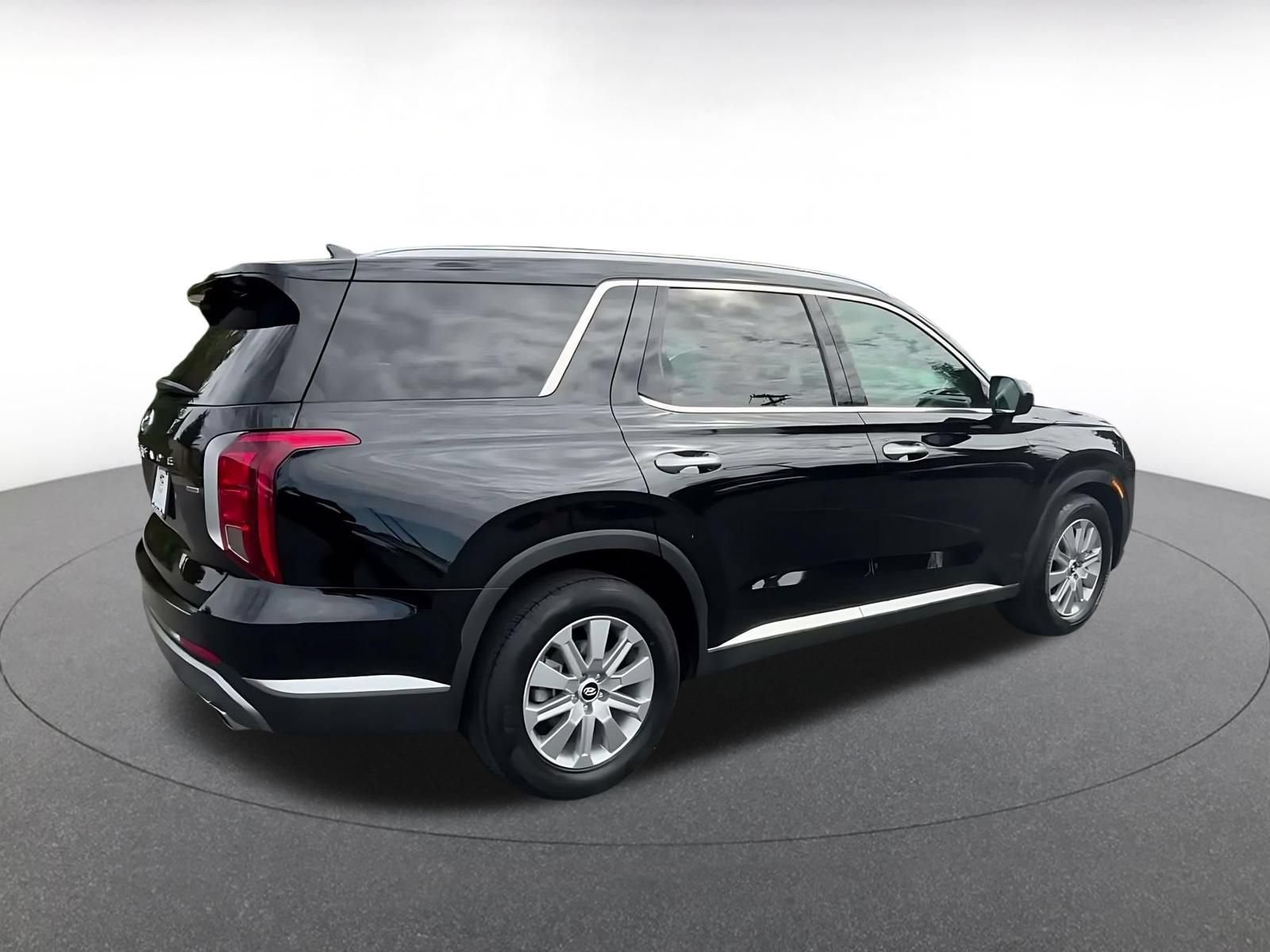Used 2025 Hyundai Palisade SEL AWD/4WD image 13