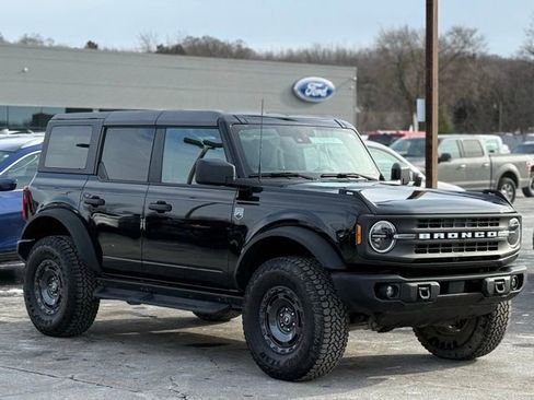Certified 2025 Ford Bronco Big Bend w/ Black Diamond Package image 39