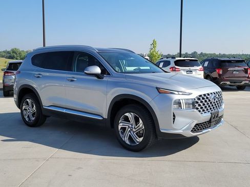 Used 2021 Hyundai Santa Fe SEL w/ Convenience + Premium Package AWD/4WD image 4