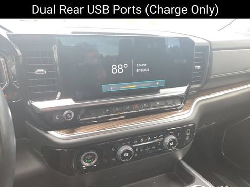 Used 2022 Chevrolet Silverado 1500 RST w/ Protection Package AWD/4WD image 16