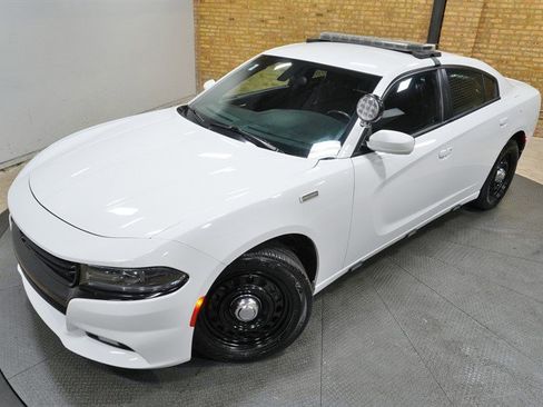 Used 2021 Dodge Charger Police w/ Convenience Group I AWD/4WD image 2