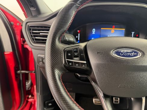 Used 2024 Ford Escape ST-Line AWD/4WD image 15