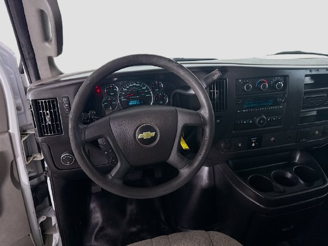 Used 2017 Chevrolet Express 2500 RWD image 15