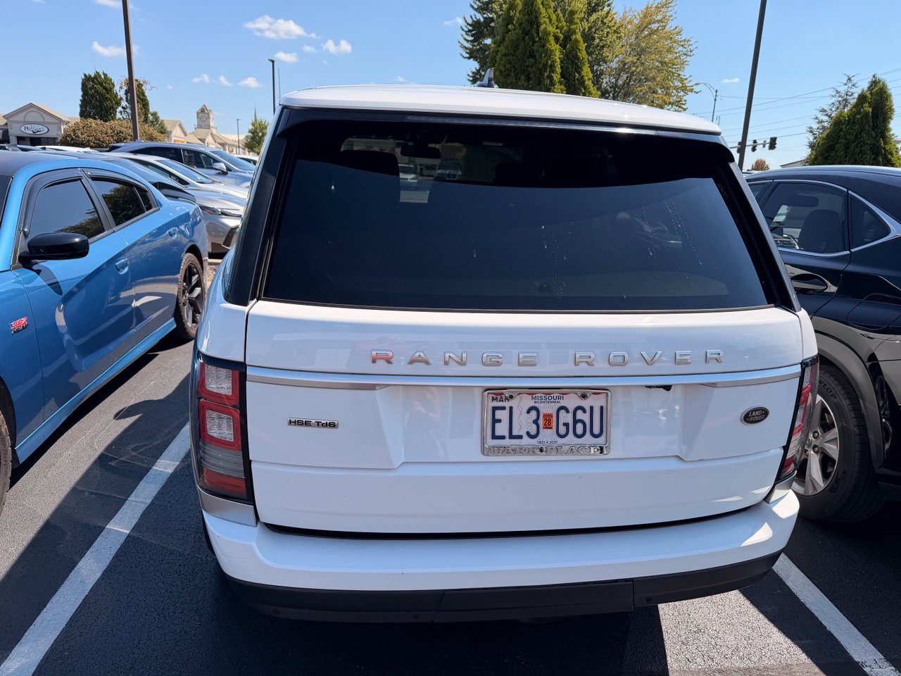 Used 2016 Land Rover Range Rover HSE AWD/4WD image 16