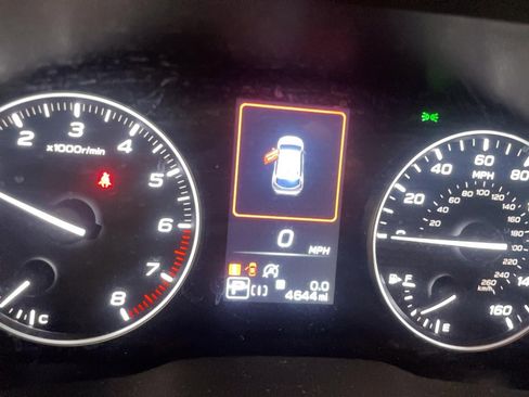 Used 2025 Subaru Crosstrek 2.5i Limited image 9