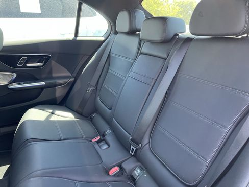 Used 2023 Mercedes-Benz C 300 4MATIC Sedan image 34