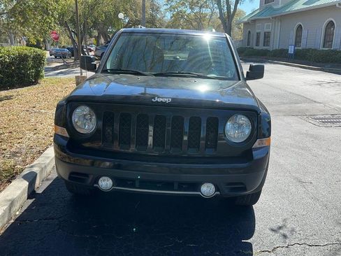 Used 2017 Jeep Patriot High Altitude image 9