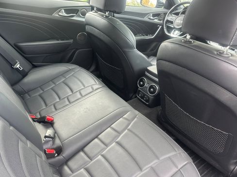 Certified 2023 Kia Stinger GT2 image 18