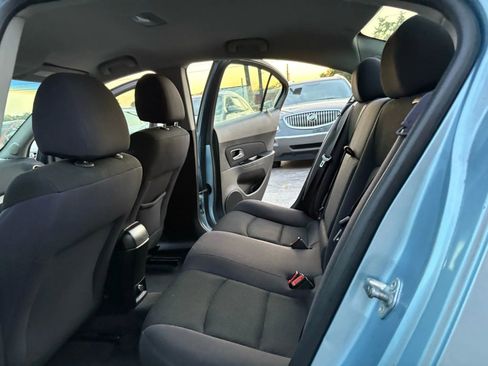 Used 2012 Chevrolet Cruze LT w/ RS Package image 19