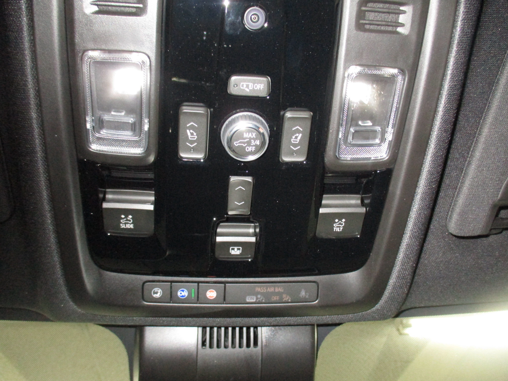 New 2026 GMC Yukon Denali w/ Sun & Power Step Package AWD/4WD image 33