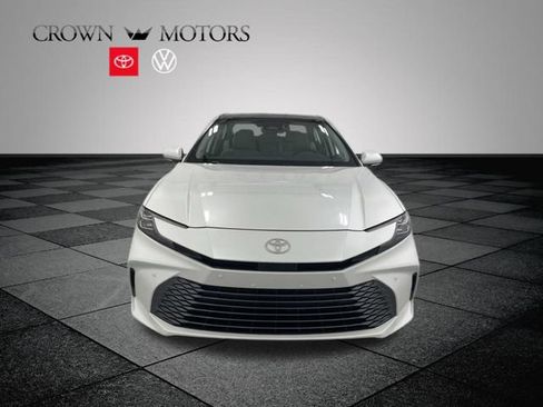 Used 2026 Toyota Camry XLE w/ Premium Plus Package AWD/4WD image 2