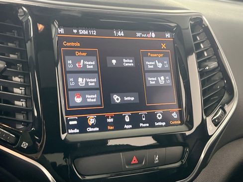 Used 2022 Jeep Cherokee Limited w/ Elite Package image 20