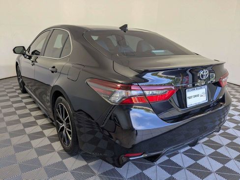 Certified 2024 Toyota Camry SE FWD image 7