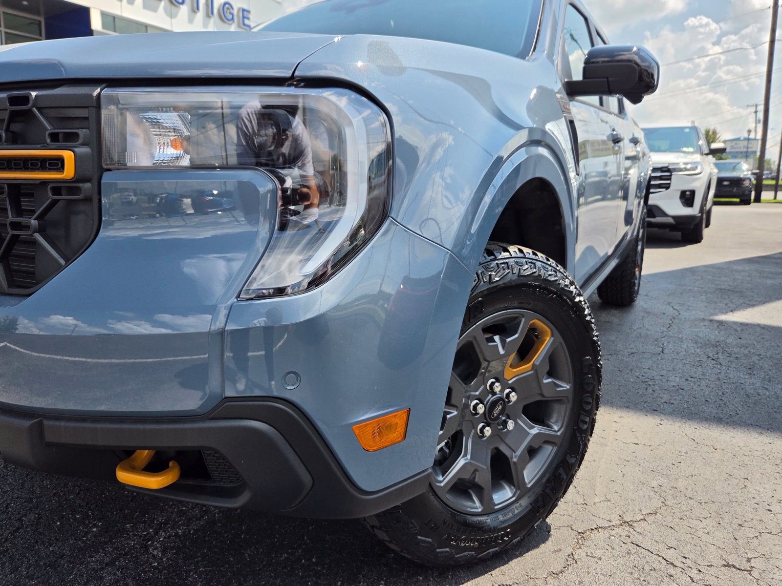 New 2026 Ford Maverick Tremor AWD/4WD image 15