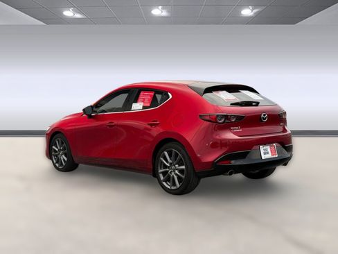 Used 2021 MAZDA MAZDA3 s image 3