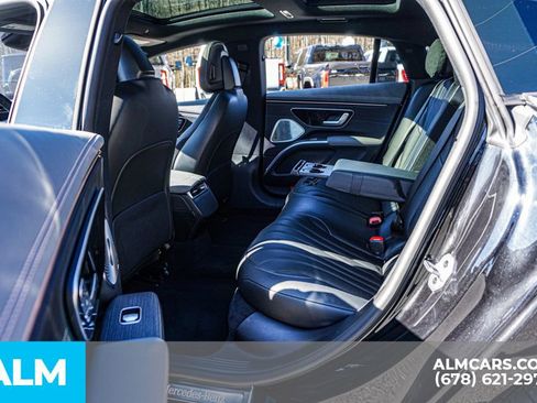 Used 2022 Mercedes-Benz EQS 580 4MATIC Sedan image 21