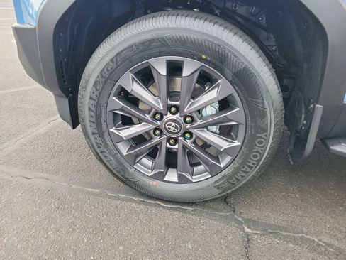 New 2026 Toyota Land Cruiser Base image 10