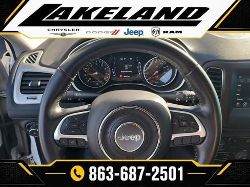 Used 2020 Jeep Compass Latitude FWD image 26
