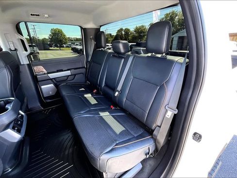 Used 2025 Ford F250 Lariat AWD/4WD image 25