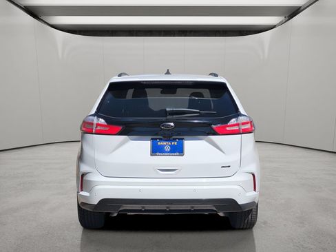 Used 2022 Ford Edge SE w/ Black Appearance Package AWD/4WD image 2