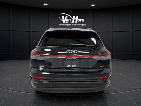 Used 2023 Audi Q4 e-tron Premium AWD/4WD image 6