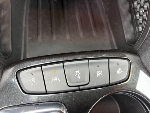 Used 2024 Chevrolet TrailBlazer RS FWD image 20