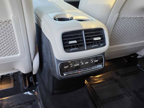 Certified 2025 Mercedes-Benz GLS 450 4MATIC image 17
