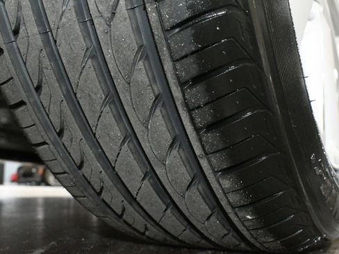 Used 2021 Toyota Camry LE image 71