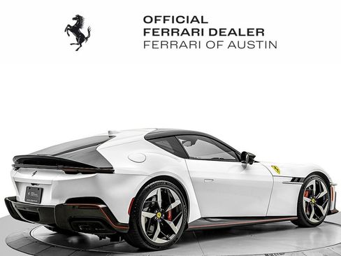 Certified 2025 Ferrari 12Cilindri image 5