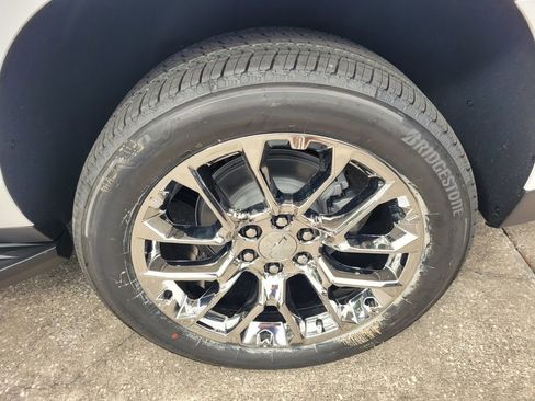 New 2026 Chevrolet Suburban RST w/ Comfort Package image 21