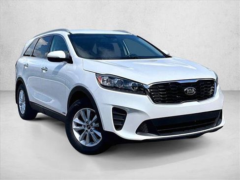 Used 2019 Kia Sorento AWD w/ LX Convenience Package image 12