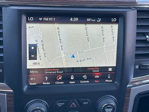 Used 2018 RAM 2500 Laramie AWD/4WD image 18
