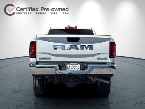 Used 2026 RAM 2500 Big Horn AWD/4WD image 5