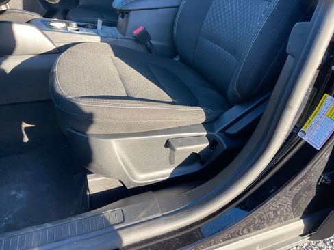 Used 2025 Ford Escape Active image 14