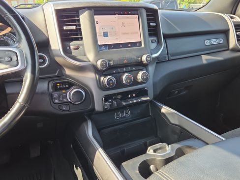 Used 2023 RAM 1500 Big Horn AWD/4WD image 25