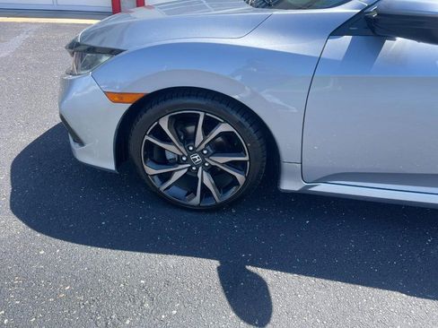 Used 2019 Honda Civic Sport image 6