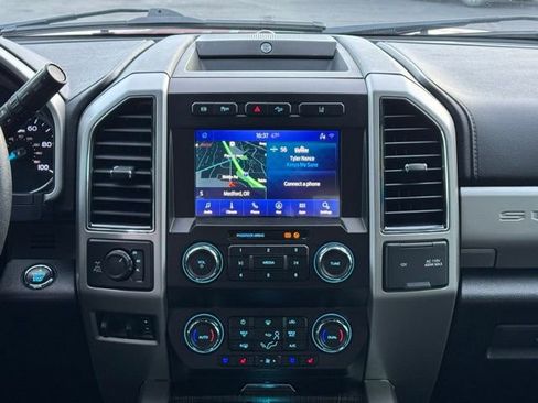 Used 2020 Ford F250 Lariat w/ Lariat Ultimate Package AWD/4WD image 10