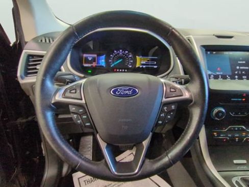 Used 2017 Ford Edge SEL w/ Equipment Group 201A AWD/4WD image 22