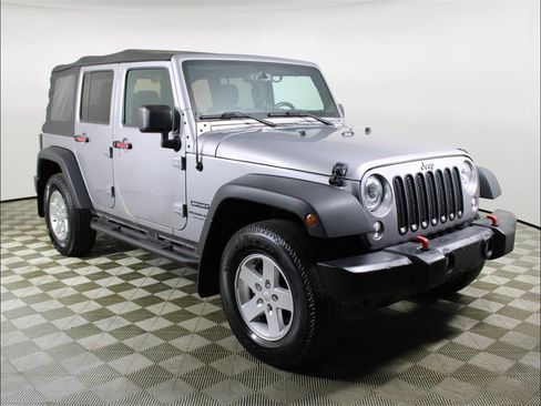 Used 2018 Jeep Wrangler Unlimited Sport S image 7