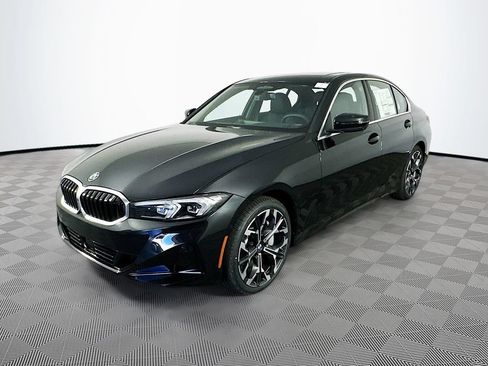 Used 2026 BMW 330i xDrive Sedan w/ Premium Package AWD/4WD image 4