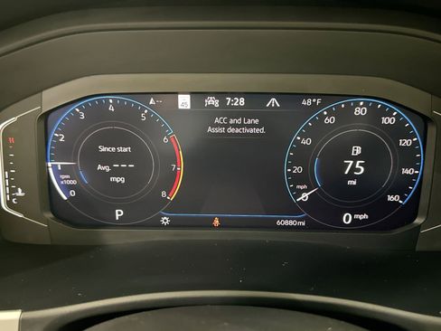 Used 2021 Volkswagen Atlas SEL Premium image 23