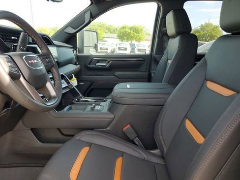 New 2026 GMC Sierra 2500 AT4 w/ AT4 Premium Plus Package AWD/4WD image 20