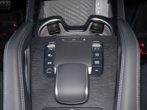 New 2026 Mercedes-Benz GLE 53 AMG 4MATIC image 24