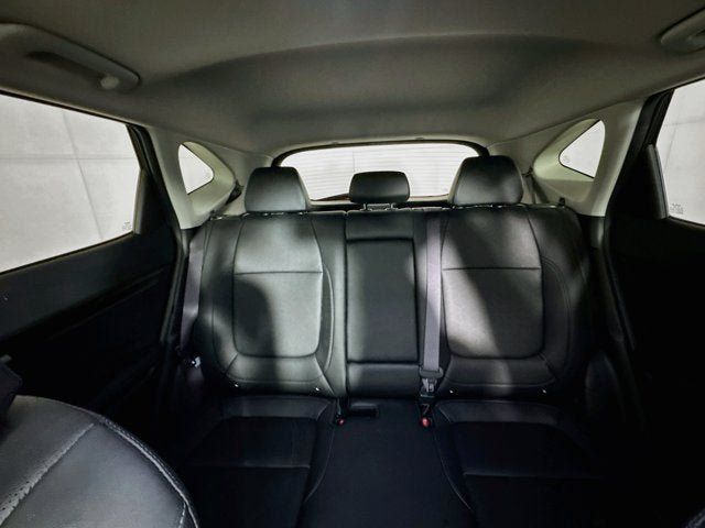 Certified 2024 Kia Seltos SX w/ SX Sunroof Package AWD/4WD image 26