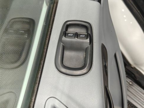 Used 2016 Ford Transit 350 XL image 31