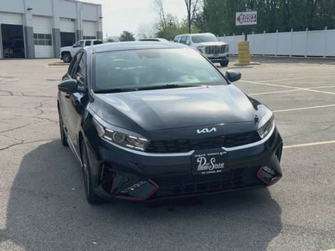 Used 2023 Kia Forte GT-Line image 3