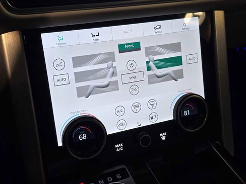 Used 2021 Land Rover Range Rover P525 Westminster Edition LWB image 16