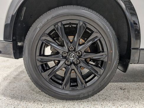 Certified 2024 MAZDA CX-5 Carbon Edition image 11